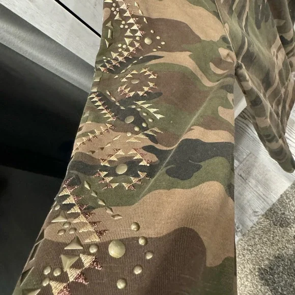 Miss Me Camouflage Hoodie Size Medium - Picture 4 of 5